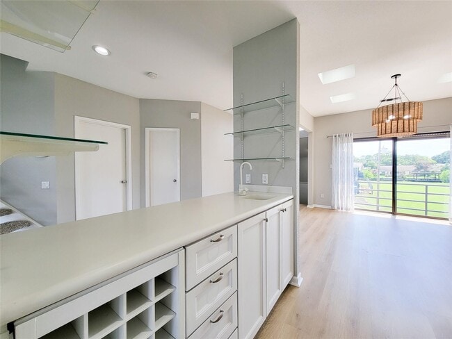 Building Photo - 18309 Sandy Cove Dr