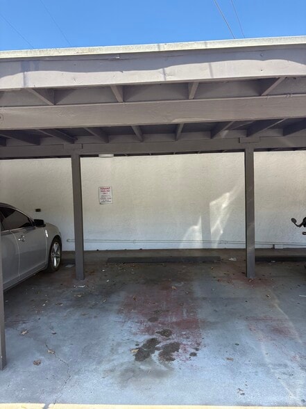 Building Photo - 5440 Capistrano Ave
