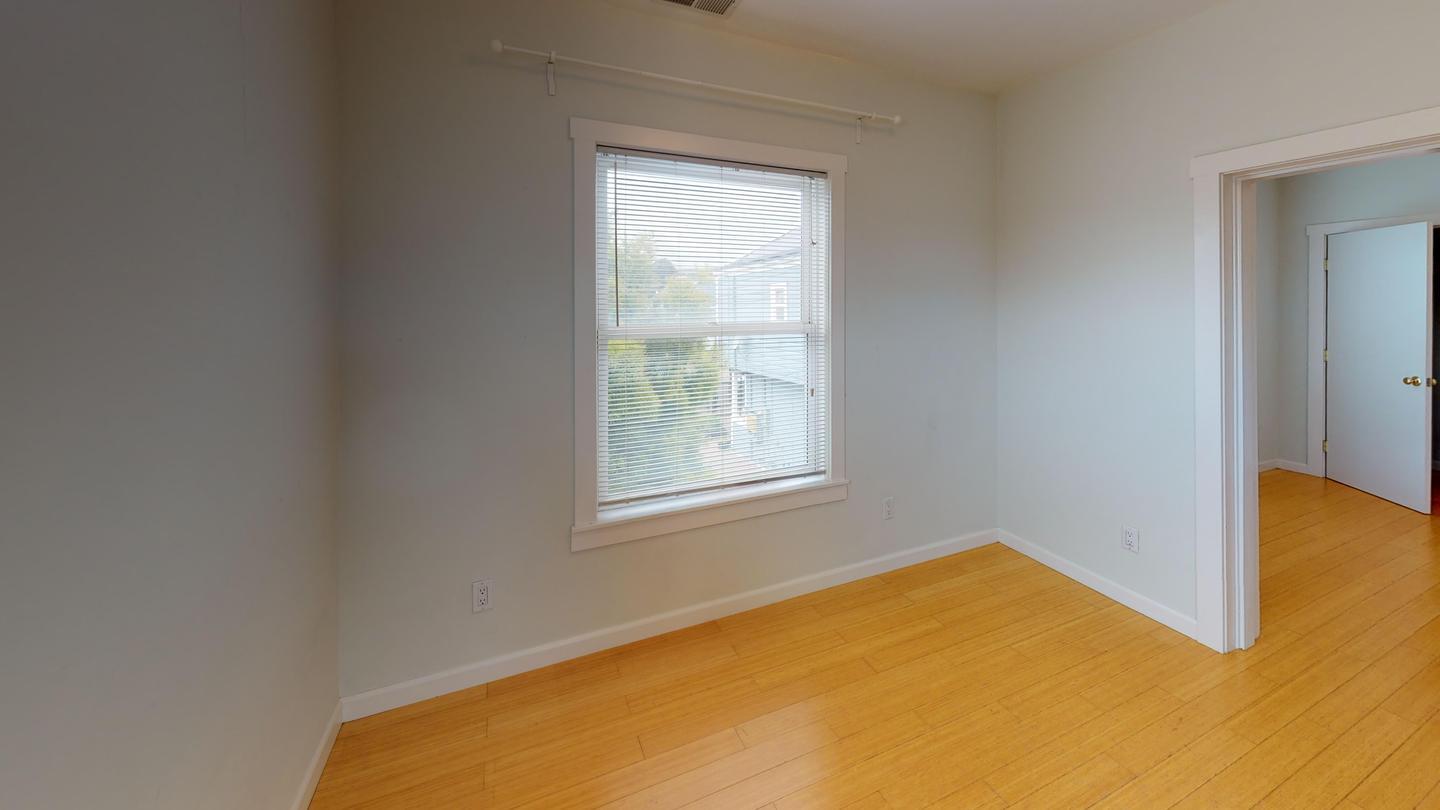 Building Photo - 3272 Hannah St