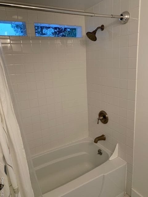 Building Photo - 25 Evergreen Rd