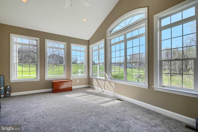 Building Photo - 1319 Martin Meadows Dr