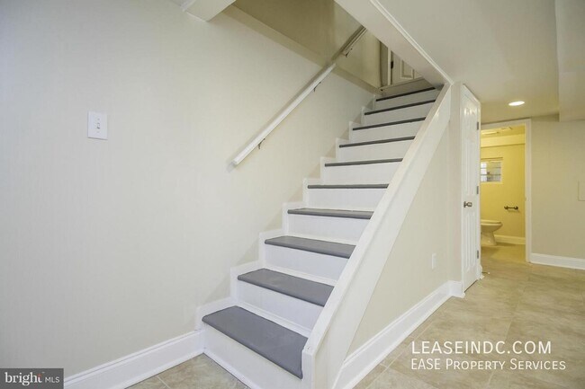 Building Photo - 4707 9th St NW