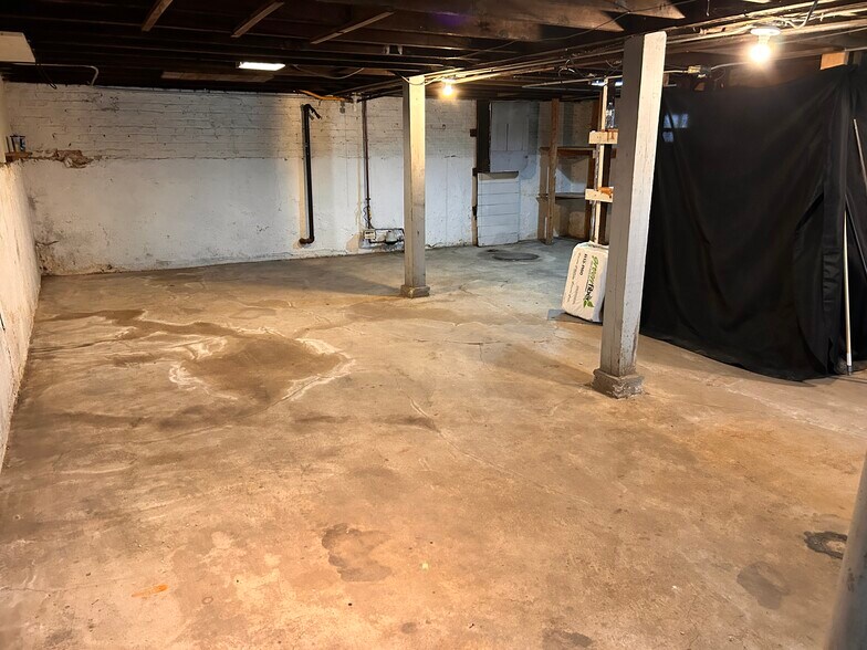 Building Photo - 1307 Harlem Ave