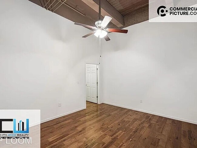 Building Photo - Frame Factory