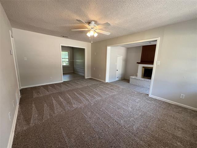 Building Photo - 213 Wanda Way