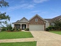 Building Photo - 813 Firefly Ct