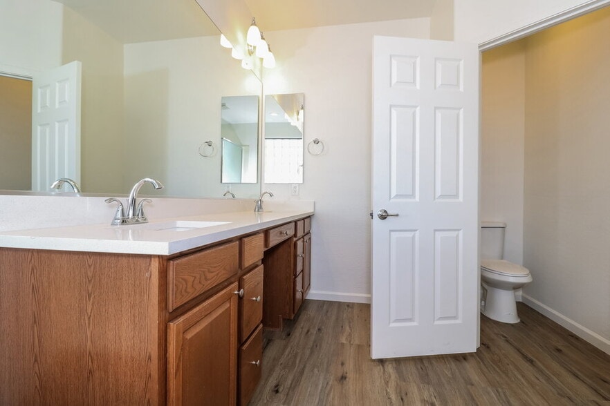 Building Photo - 22401 N 102nd Ln