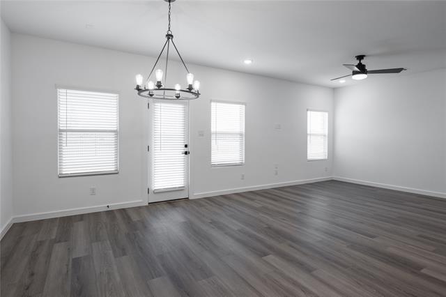 Building Photo - 2234 Maple Ridge Dr