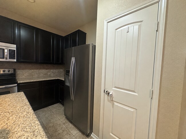 Building Photo - AVAILABLE AUGUST 1ST; APPLY TODAY AT OUR WEBSITE!!