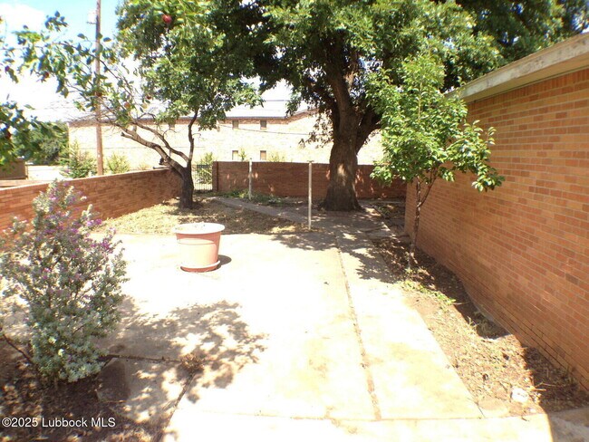 Building Photo - 3802 23rd St