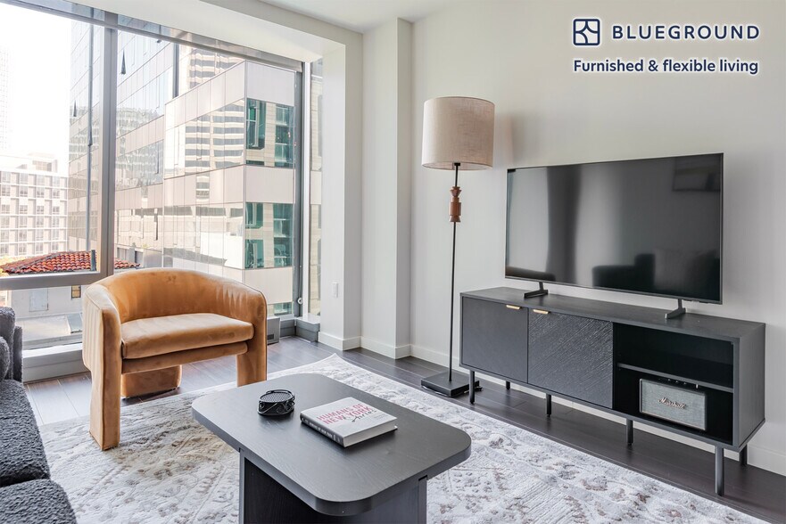 Building Photo - 150 Van Ness Ave