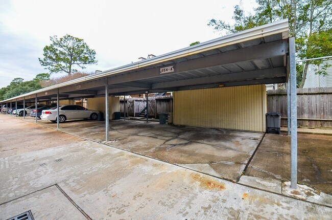 Building Photo - 854 Wax Myrtle Ln