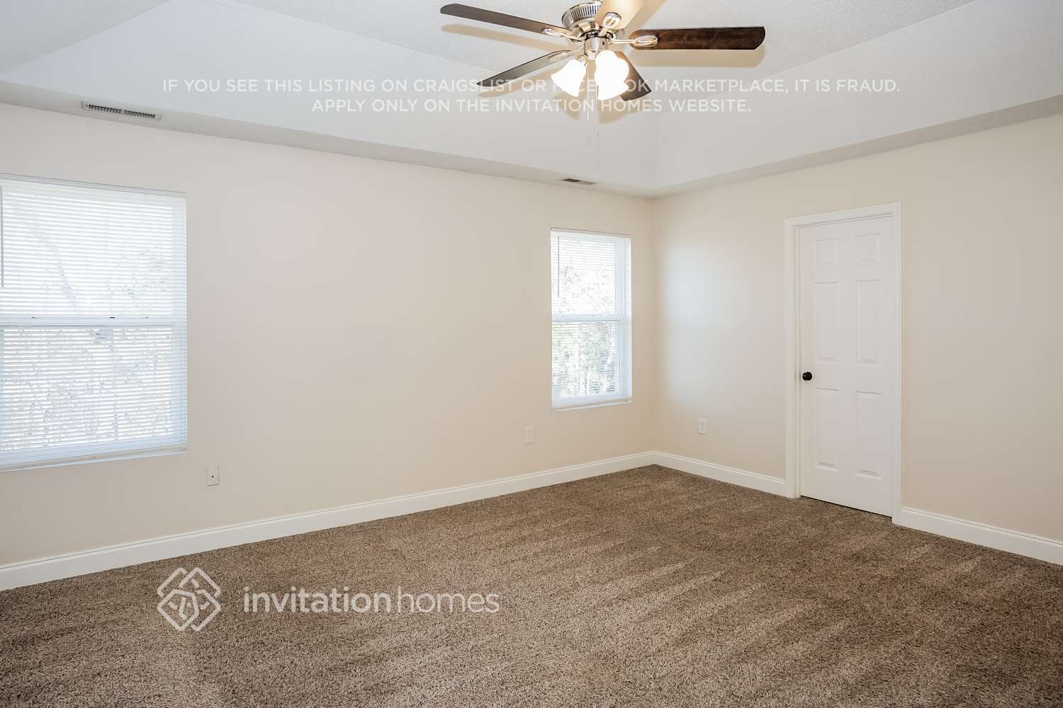 Building Photo - 14017 Riding Hill Ave