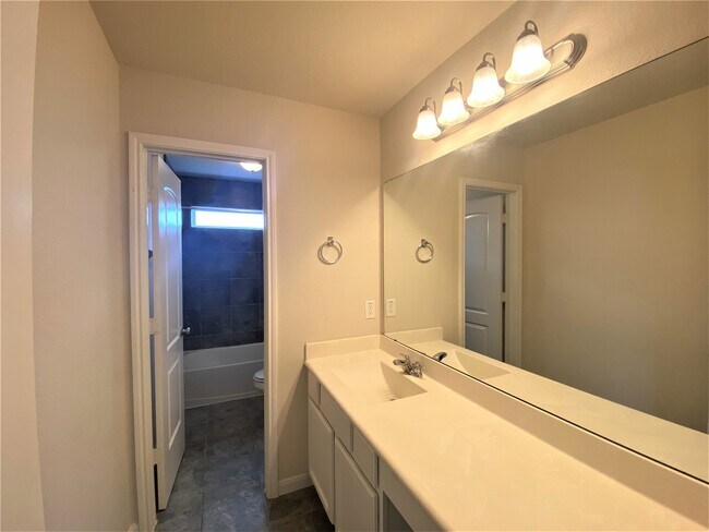 Building Photo - 14296 Empanada Dr