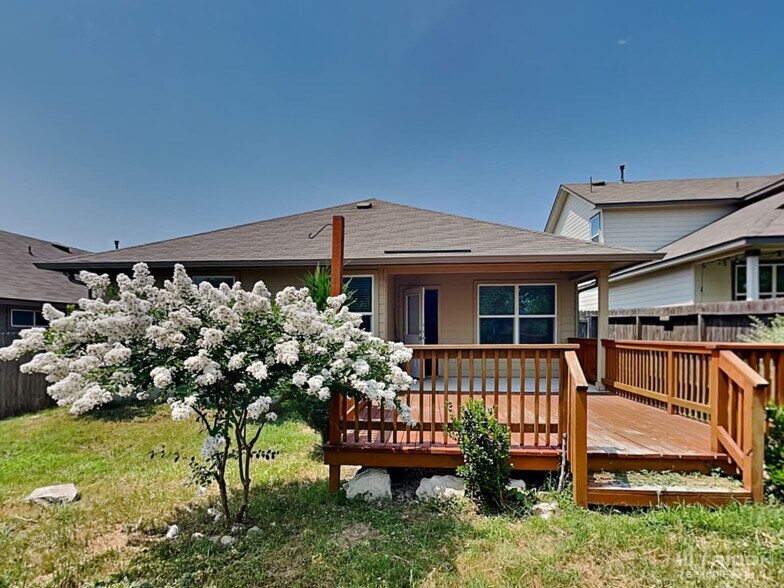 Building Photo - 15317 Cooks Petrel