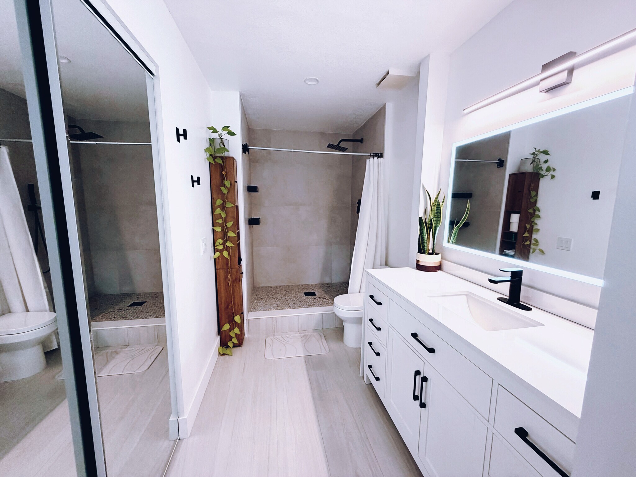 Building Photo - 1018 Woodshire Ln