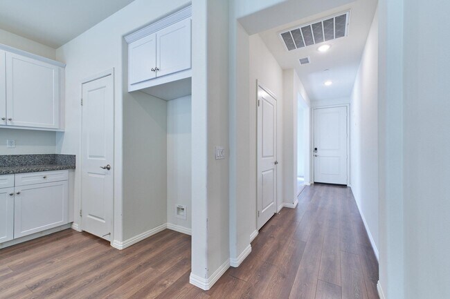 Building Photo - 85494 Cortona Ct