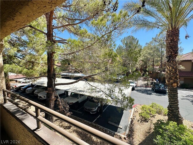 Building Photo - 2200 S Fort Apache Rd