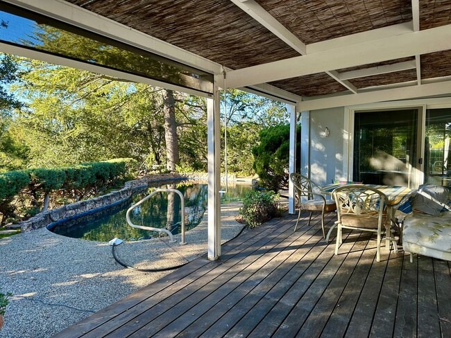 Building Photo - Cupertino Hills