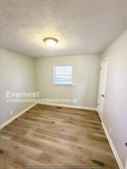 Building Photo - 807 Mountain Creek Church Rd NW