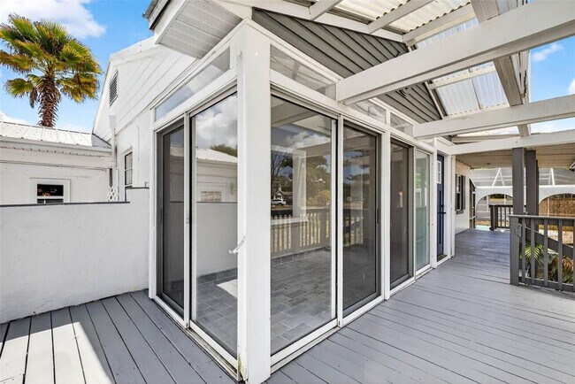 Building Photo - 3620 E Tampa Cir
