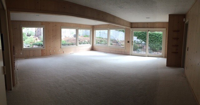 Building Photo - 1563 Sonado Rd