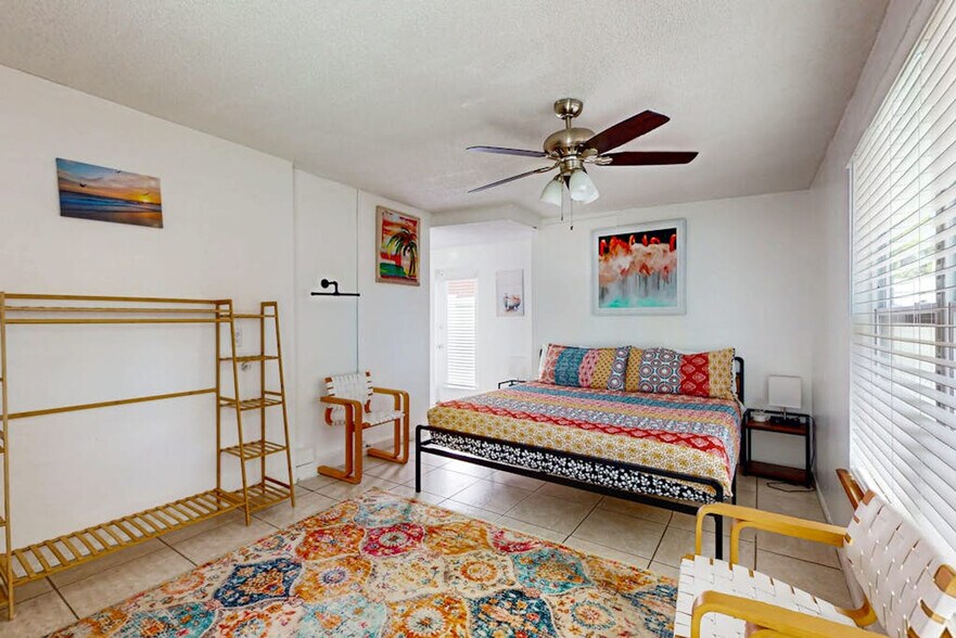 Building Photo - 4810 Winchester Dr
