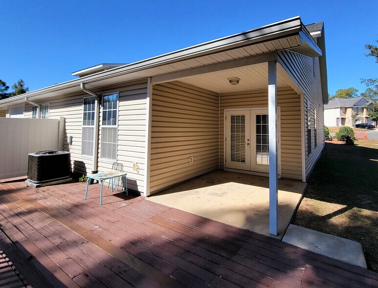 Building Photo - 1575 Paul Russell Rd