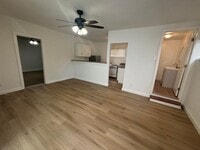 Building Photo - 8060 Kyle St