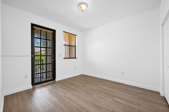 Building Photo - 10350 NW 30th Terrace
