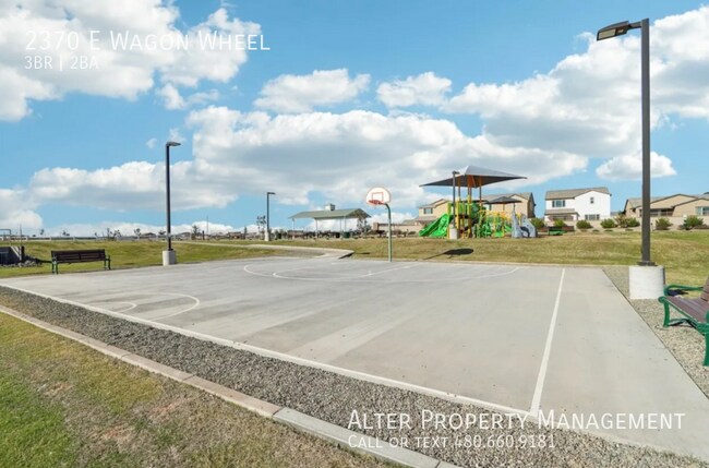 Building Photo - 2370 Wagon Wheel Ln
