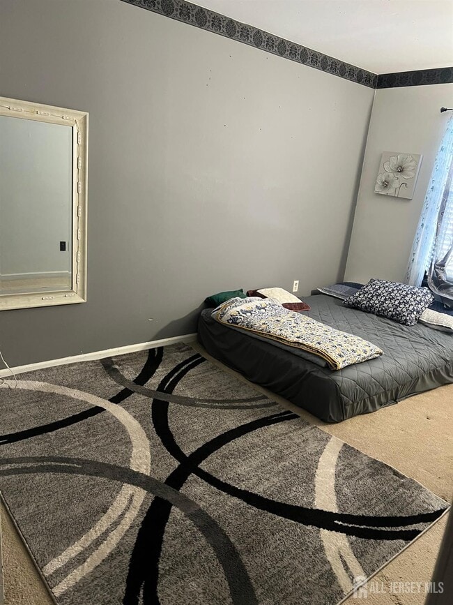 Building Photo - 214 Gambocz Ct