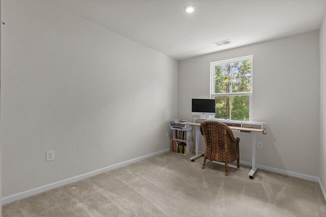 Building Photo - 142 Villa Grande St