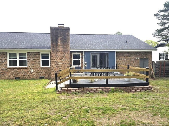 Building Photo - 6873 Brasswood Dr