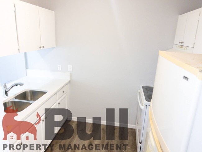 Building Photo - 105 Jergo Rd