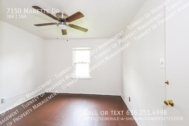 Building Photo - 7150 Manette Dr