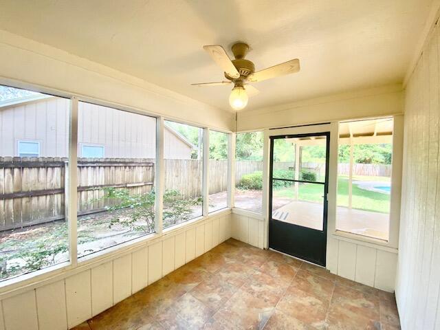 Building Photo - 1210 Whitewood Way