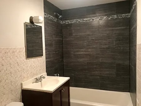 Building Photo - 5413 Summerville Ave