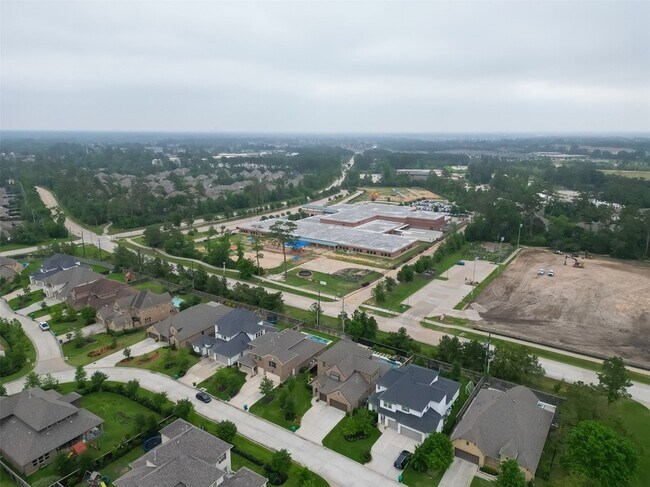 Building Photo - 58 Canopy Green Dr