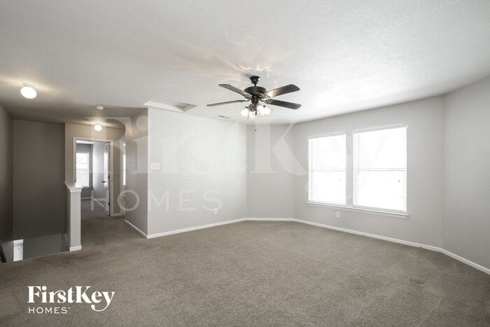 Building Photo - 15490 Gallow Ln