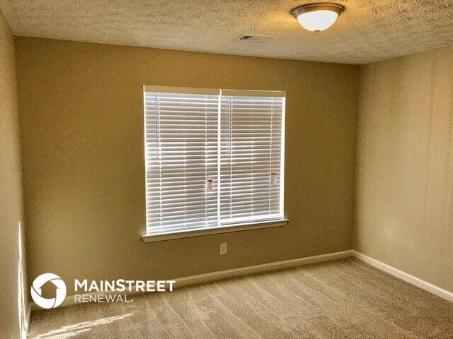 Building Photo - 10608 Pecan Ln