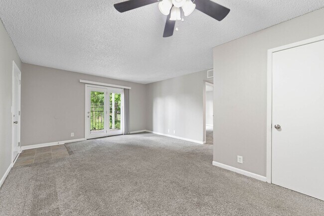 Interior Photo - Autumn Ridge Apartment Community