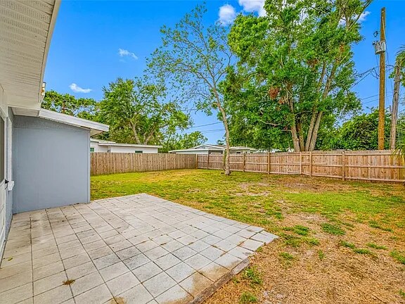 Building Photo - 1113 53rd St S