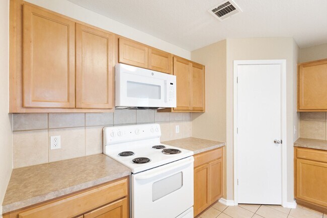 Building Photo - 6526 Charles Field