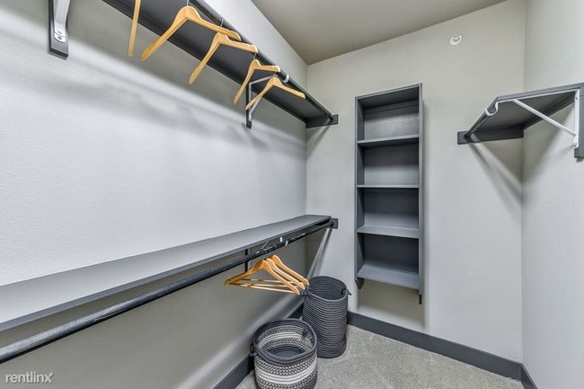 Building Photo - 2 br, 2 bath Condo - 604 N Eldridge Pkwy