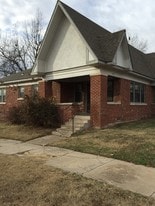 Building Photo - 700 NW 25th St