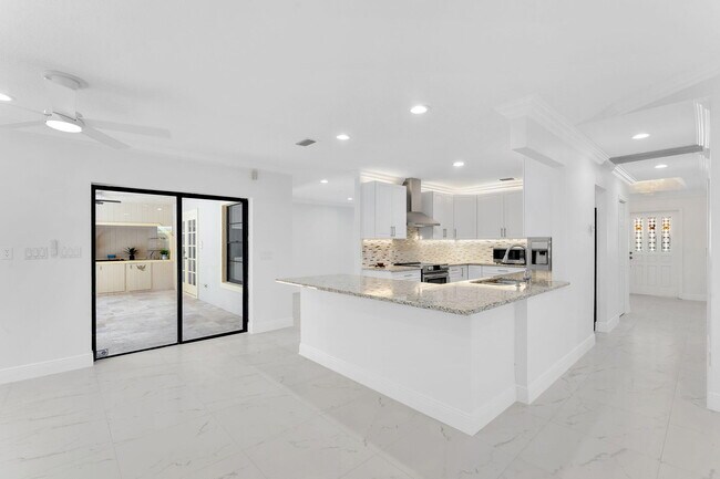 Building Photo - 2244 Quail S Rdg