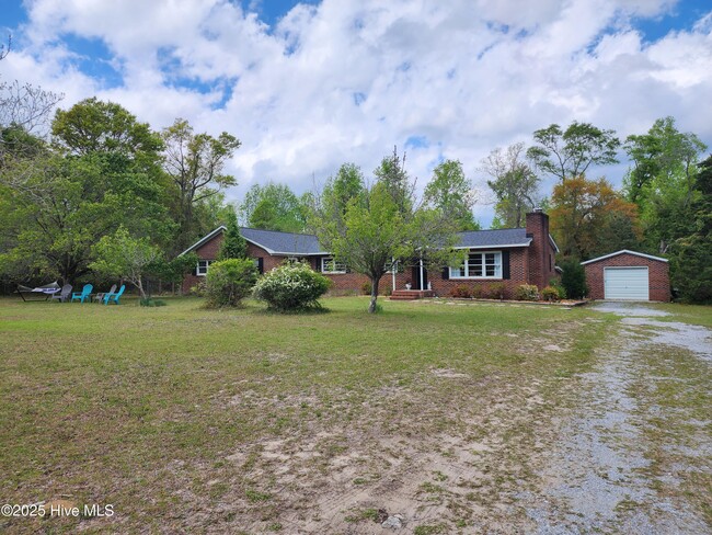 Building Photo - 167 Peninsula Manor Rd