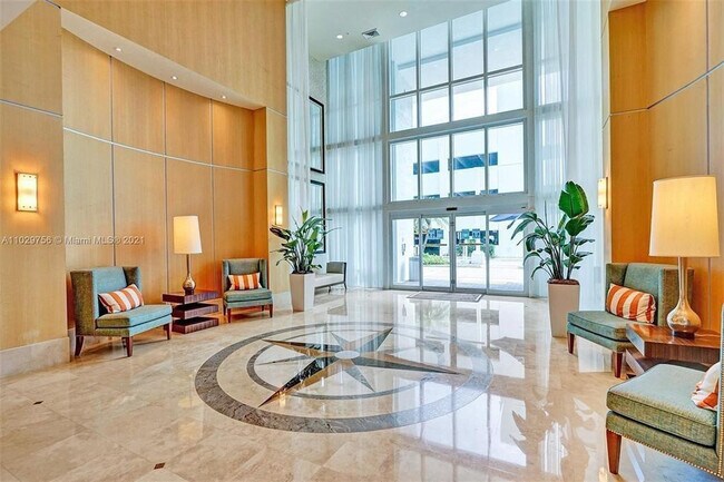 Building Photo - 1945 S Ocean Dr