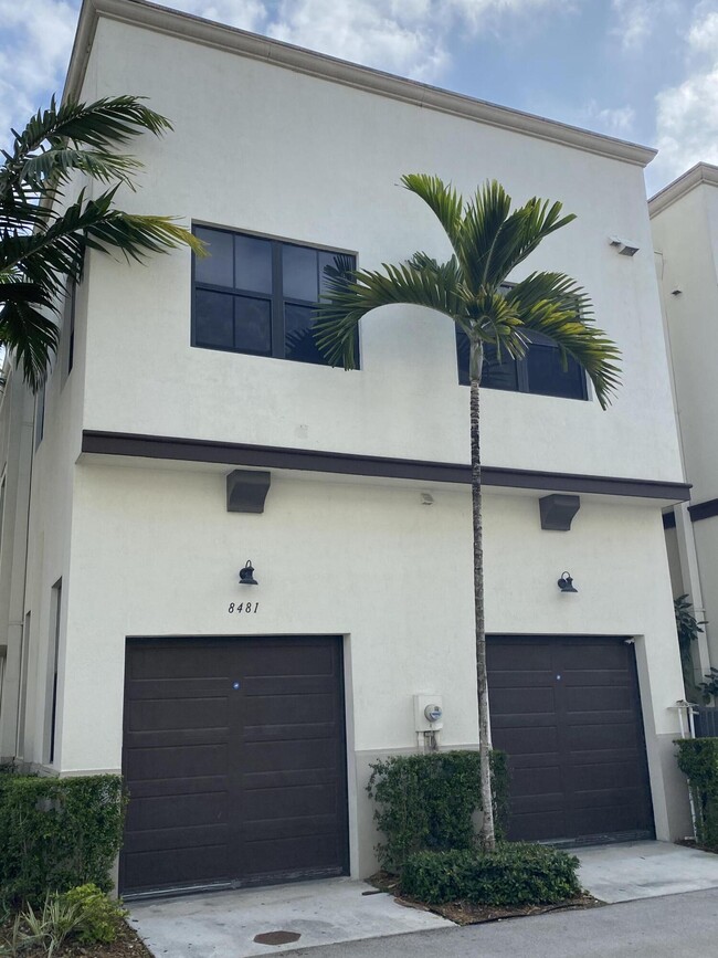 Building Photo - 8481 NW 51st Terrace